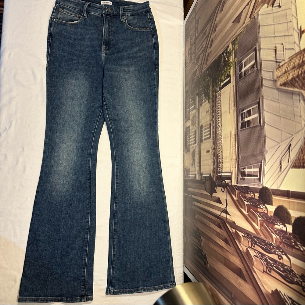 Good Legs Flare Jeans 8/29 - Picture 10 of 16